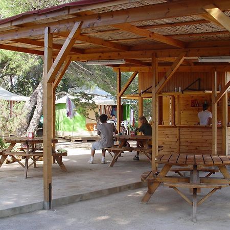 Camping Cala Nova Es Cana 외부 사진