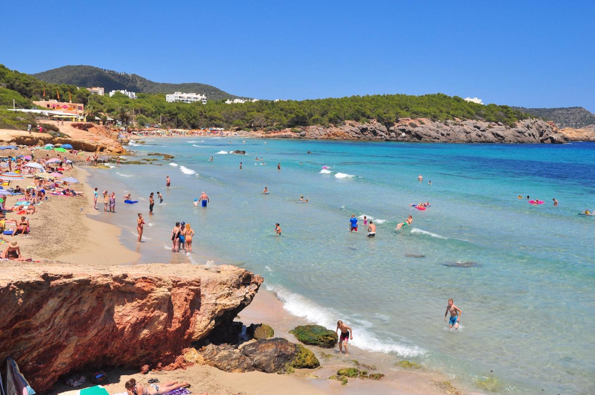 Camping Cala Nova Es Cana 외부 사진