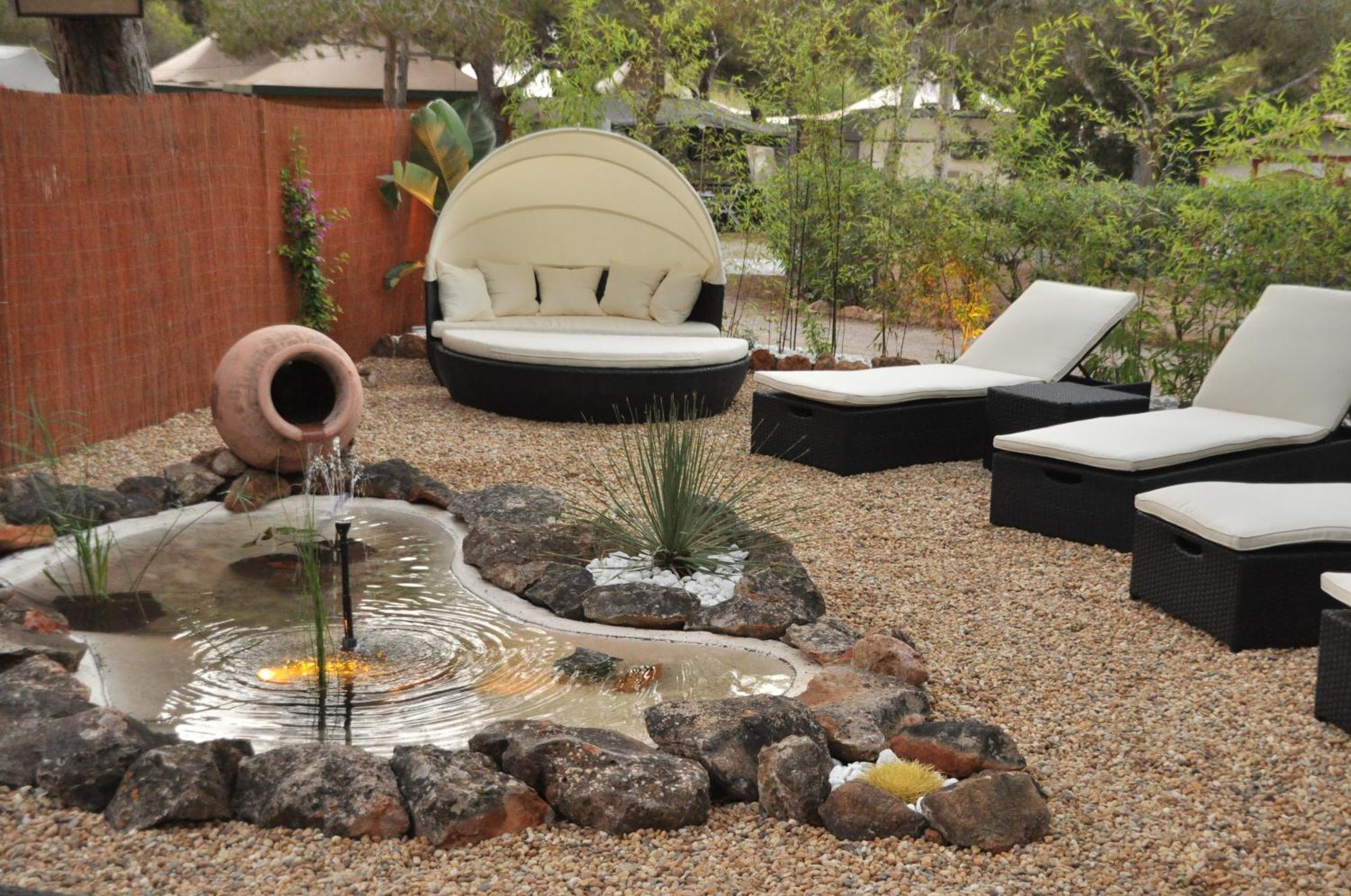 Camping Cala Nova Es Cana 외부 사진