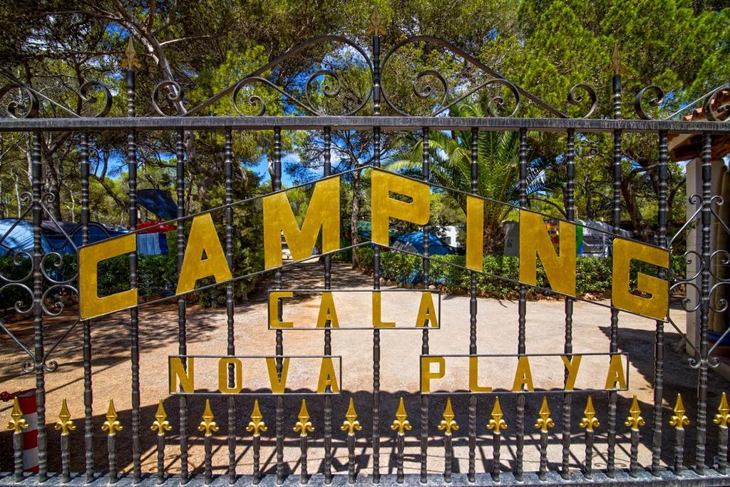 Camping Cala Nova Es Cana 외부 사진